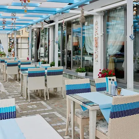Rose Gardens Boutique By Asteri 4*