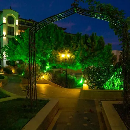 Aparthotel Rose Gardens Boutique By Asteri 4*
