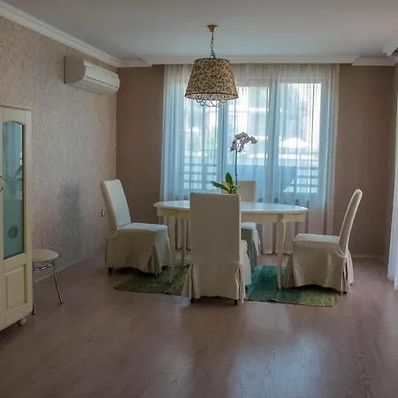 Rose Gardens Boutique By Asteri Aparthotel Pomorie